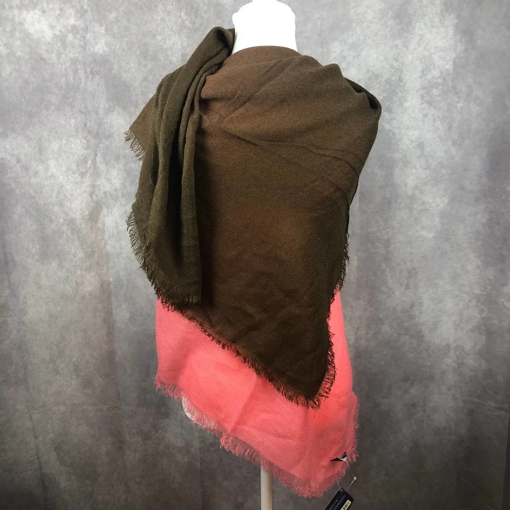 Sperry Scarf Wrap Shawl One Size Coral Brown Ombre Fringe Lightweight Beachy NEW